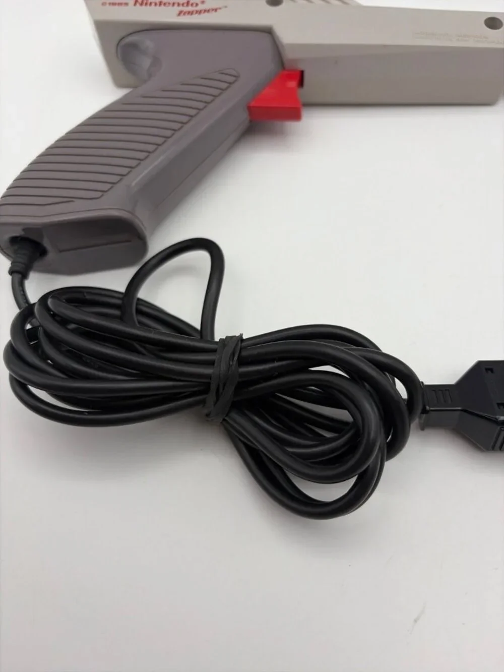 Nintendo NES Zapper Light Gun Gray Controller OEM NES-005 Original Grey Tested